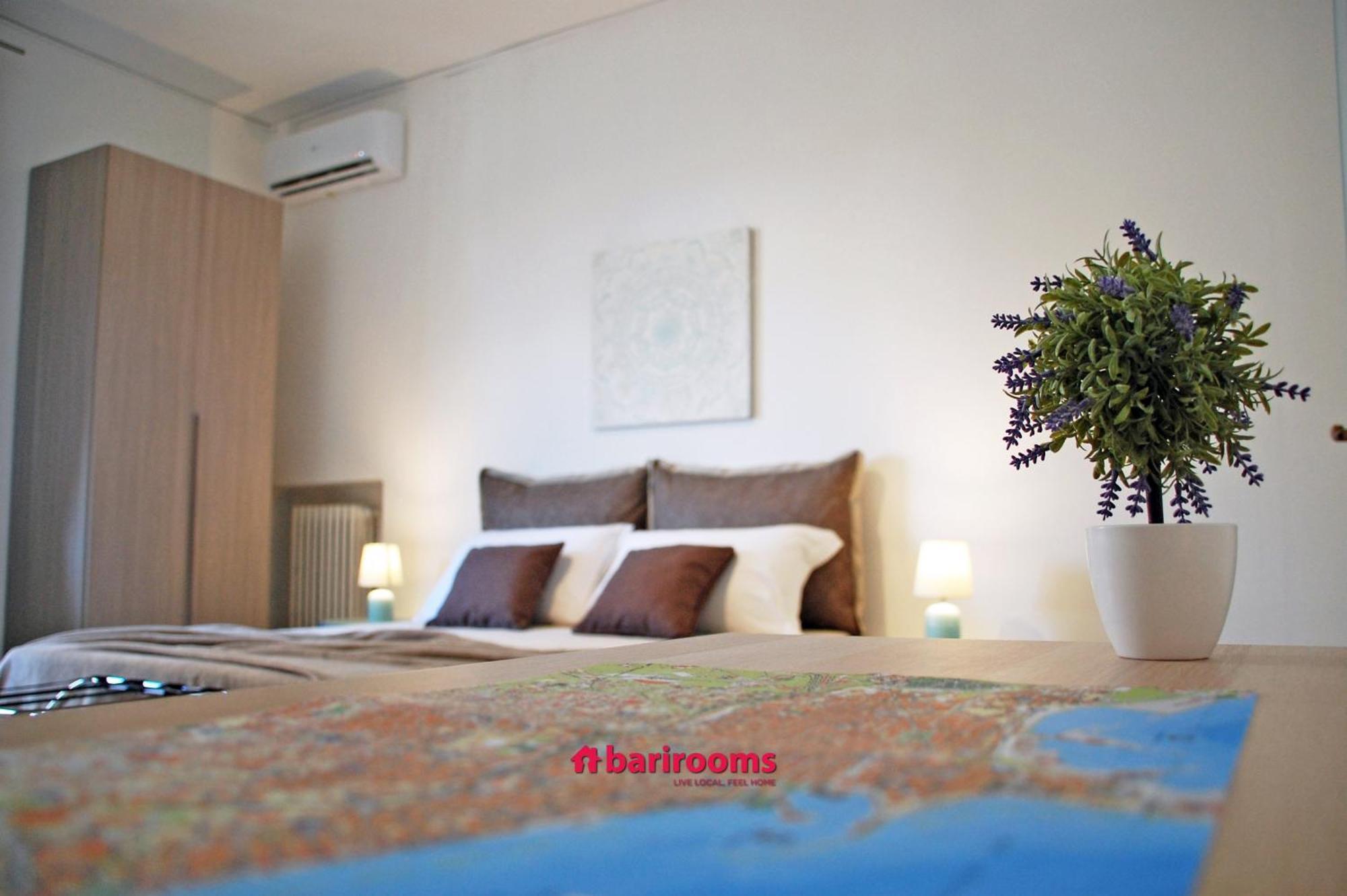 Bari Rooms Central Station Экстерьер фото
